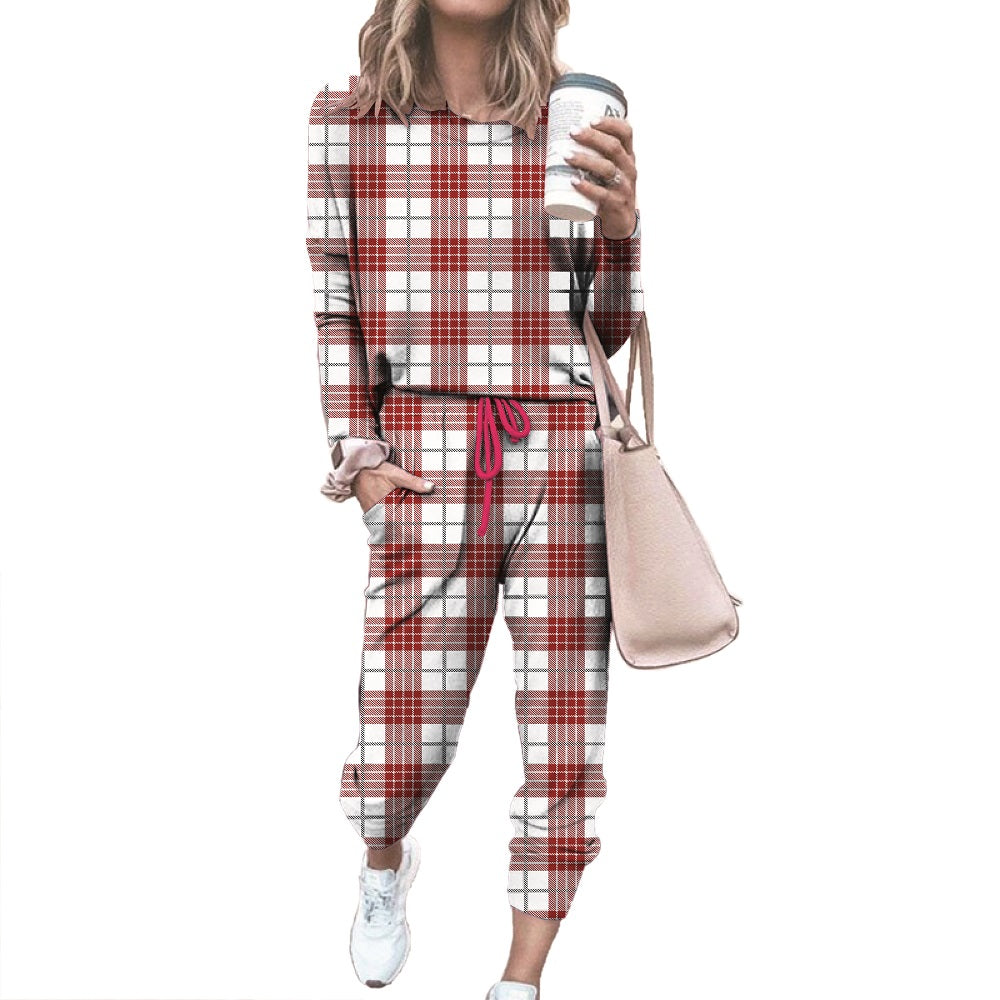 Haute Edition Women's Cozy Christmas Print 2-Piece Jogger Pajama Set DAILYHAUTE